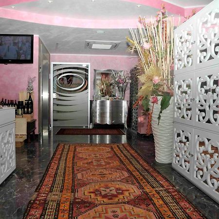 La Grotta Hotel Верона Екстер'єр фото