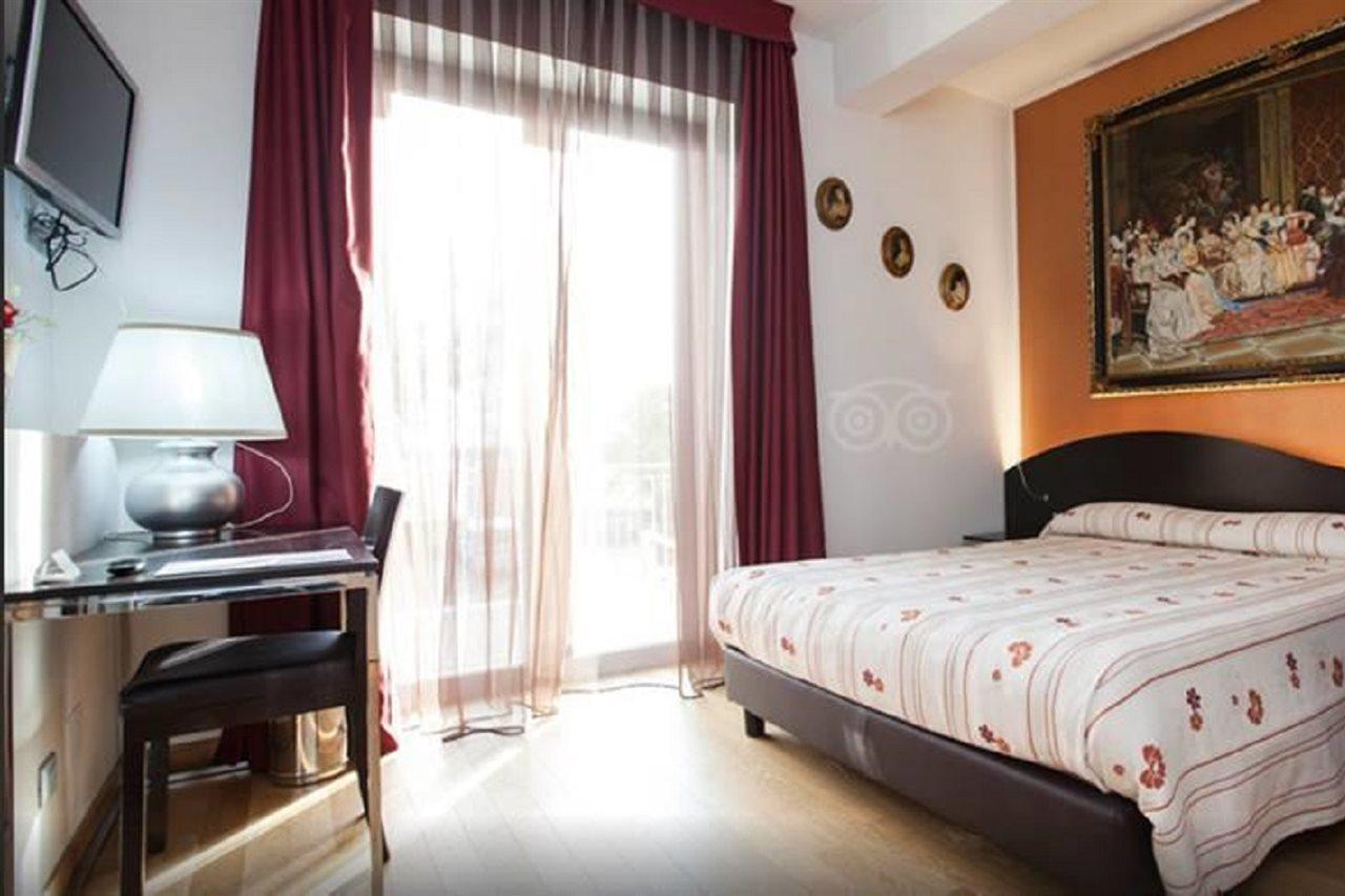 La Grotta Hotel Верона Екстер'єр фото